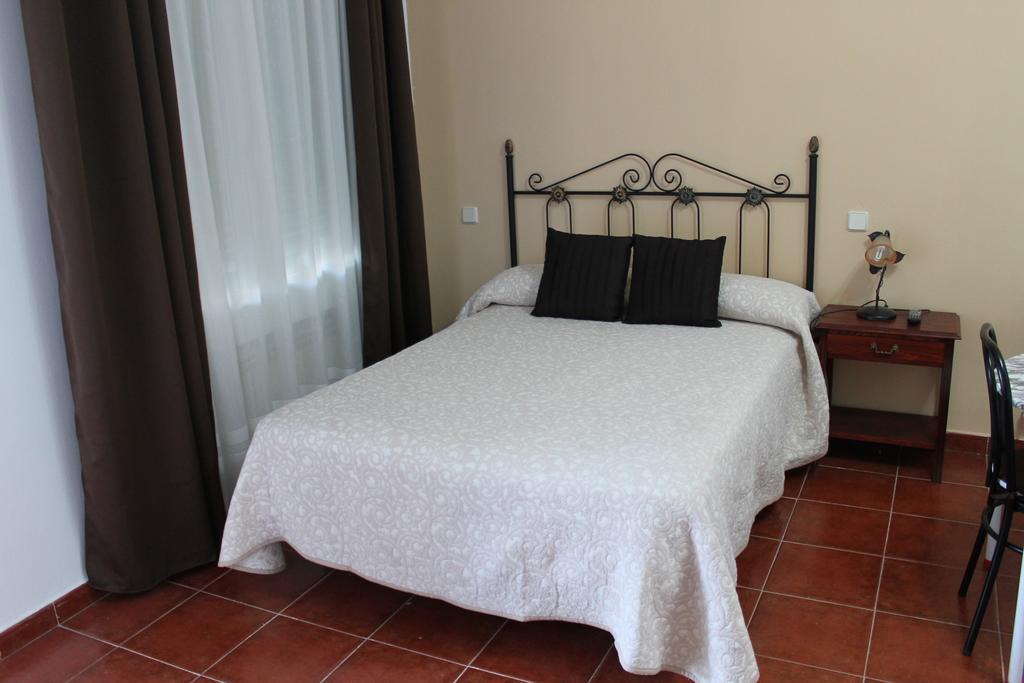 Hostal Restaurante "El Cercao" Sauca Cameră foto